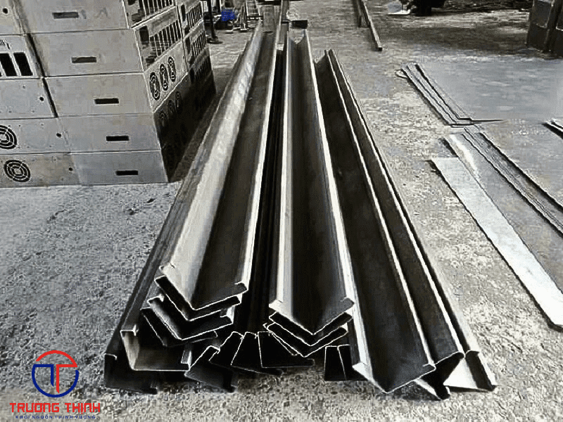 Trường Thịnh - đơn vị sản xuất cọc tiếp địa đáng tin cậy